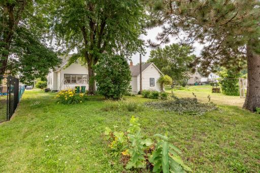 102 5th Street NE, Montgomery, MN 56069