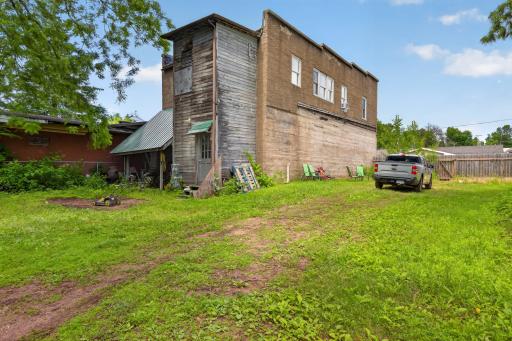 Roberts, WI 54023