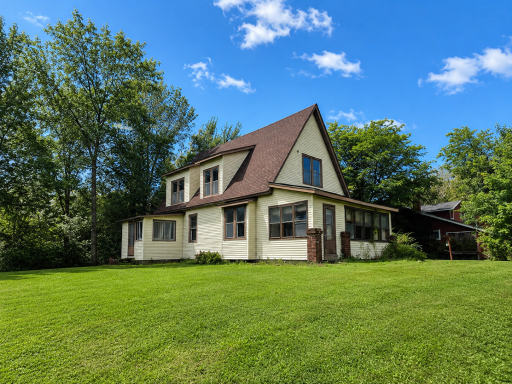 305 State Street, Osceola, WI 54020