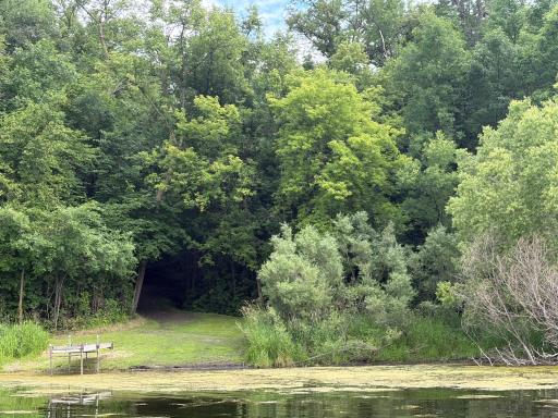 6821 Long Lake Road, Willmar, MN 56201