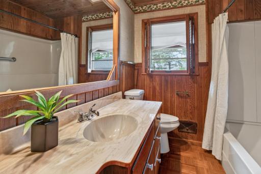 3141 Hampshire Avenue N, Minneapolis, MN 55427