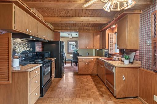 3141 Hampshire Avenue N, Minneapolis, MN 55427