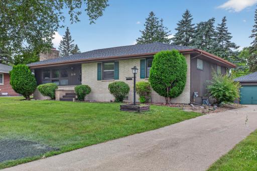 3141 Hampshire Avenue N, Minneapolis, MN 55427