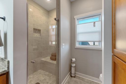 38209 Everett Avenue, North Branch, MN 55056