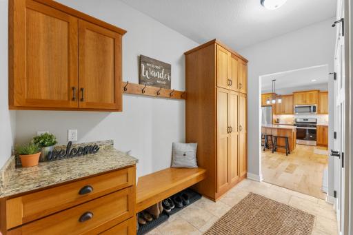 38209 Everett Avenue, North Branch, MN 55056
