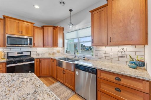 38209 Everett Avenue, North Branch, MN 55056