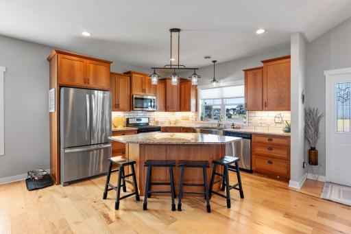 38209 Everett Avenue, North Branch, MN 55056