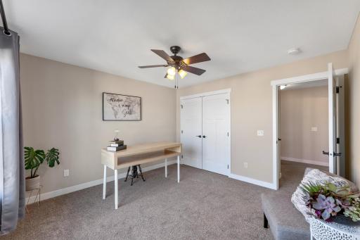 38209 Everett Avenue, North Branch, MN 55056