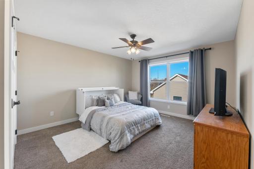 38209 Everett Avenue, North Branch, MN 55056