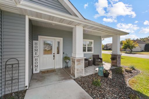 38209 Everett Avenue, North Branch, MN 55056