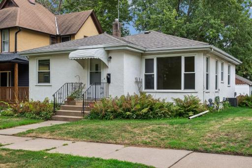 Photo for 840 Armstrong Avenue, Saint Paul, MN 55102 - listing #7096092 840 Armstrong Avenue, Saint Paul, MN 55102