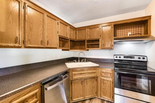 14956 Dodd Boulevard, Rosemount, MN 55068