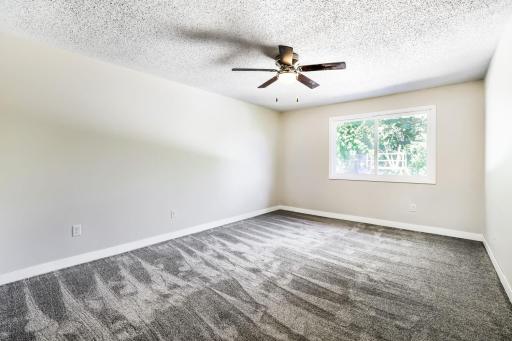 14956 Dodd Boulevard, Rosemount, MN 55068