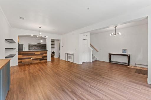 1550 Zarthan Avenue S, 512, Minneapolis, MN 55416
