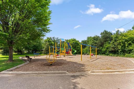 1550 Zarthan Avenue S, 512, Minneapolis, MN 55416
