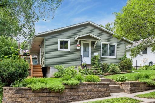 285 Deubener Place, Saint Paul, MN 55105