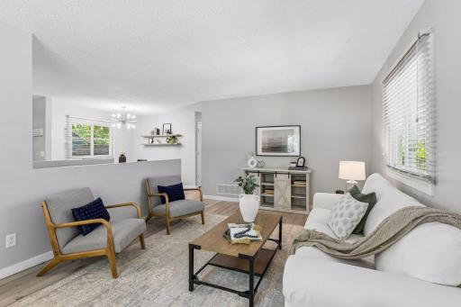 285 Deubener Place, Saint Paul, MN 55105