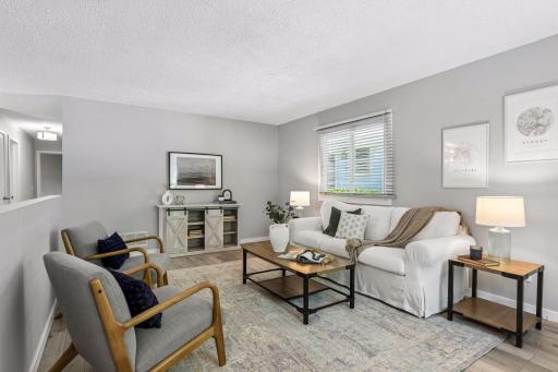 285 Deubener Place, Saint Paul, MN 55105