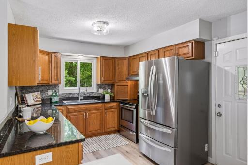 285 Deubener Place, Saint Paul, MN 55105