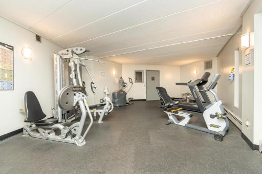 175 County Road B2 E, 429, Saint Paul, MN 55117