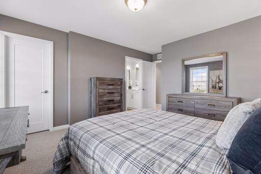 16736 Wuttke Crossing, Eden Prairie, MN 55347