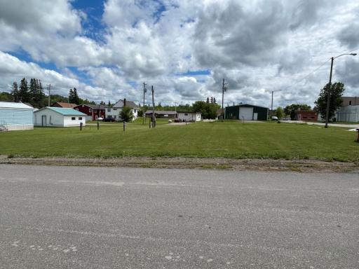 12206 3rd Street, Northome, MN 56661