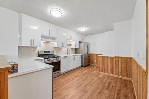 11-web-or-mls-Grey Widgeon Pl-S0505-011.jpg