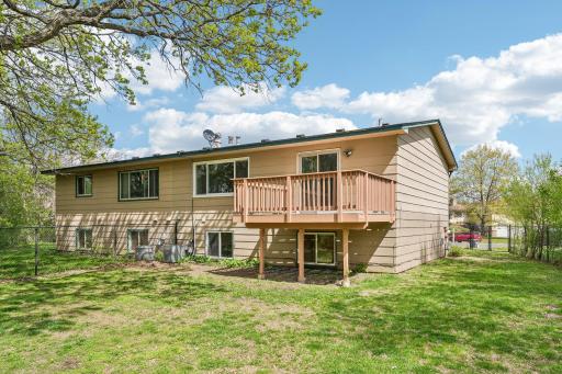 40-web-or-mls-Grey Widgeon Pl-S0505-040.jpg
