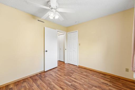 21-web-or-mls-Grey Widgeon Pl-S0505-021.jpg