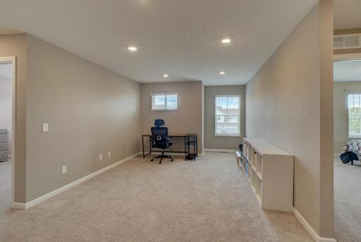 6664 Jareau Court S, Cottage Grove, MN 55016
