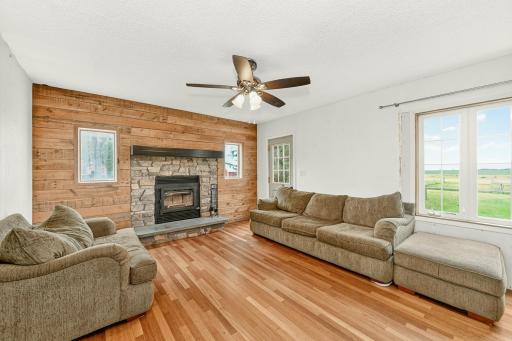 16310 750th Street, Hayfield, MN 55940