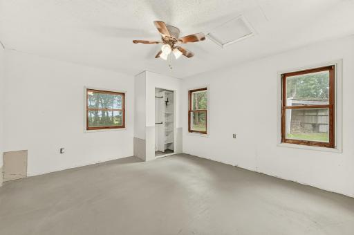 16310 750th Street, Hayfield, MN 55940