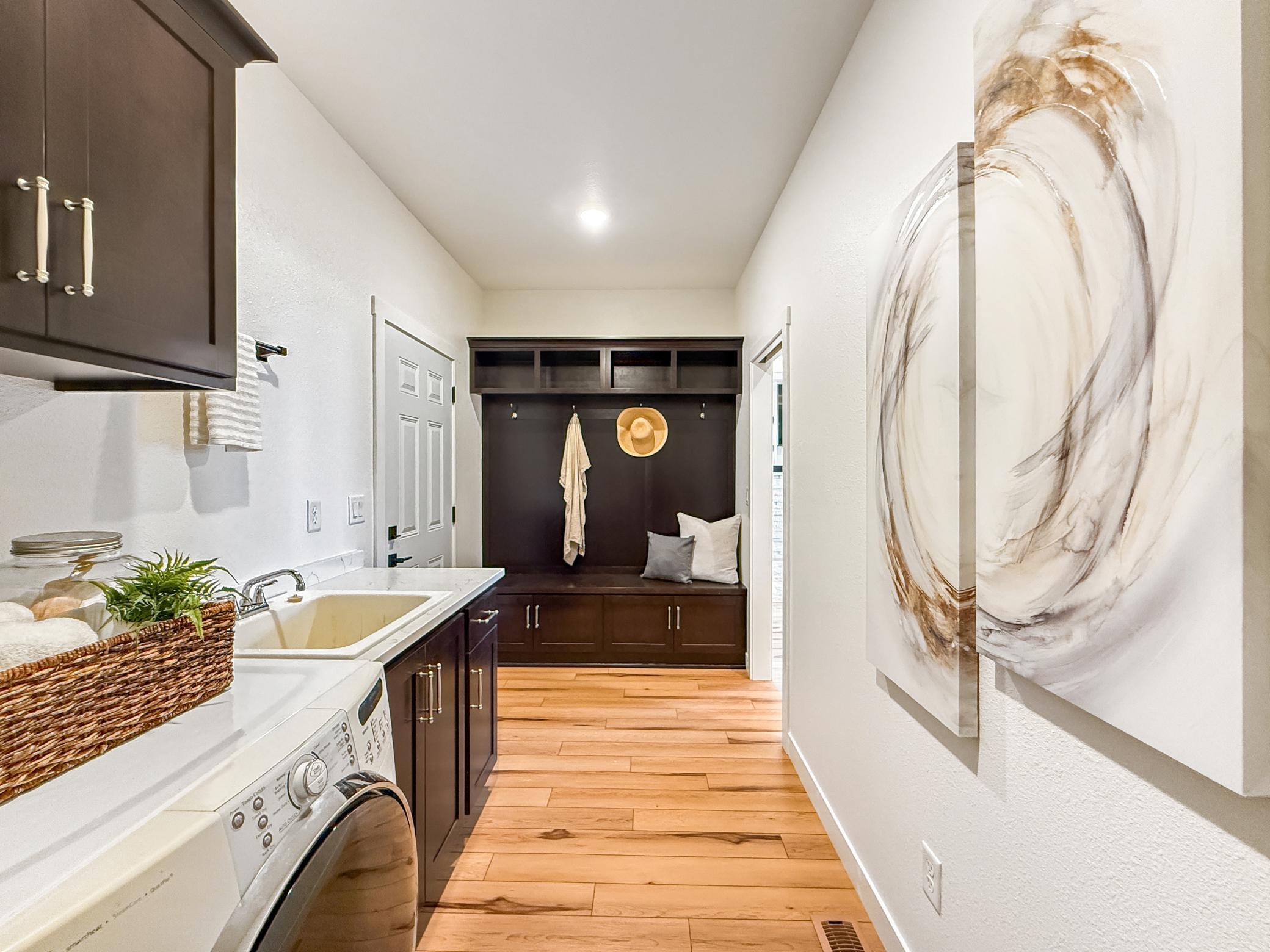 Laundry/Mudroom