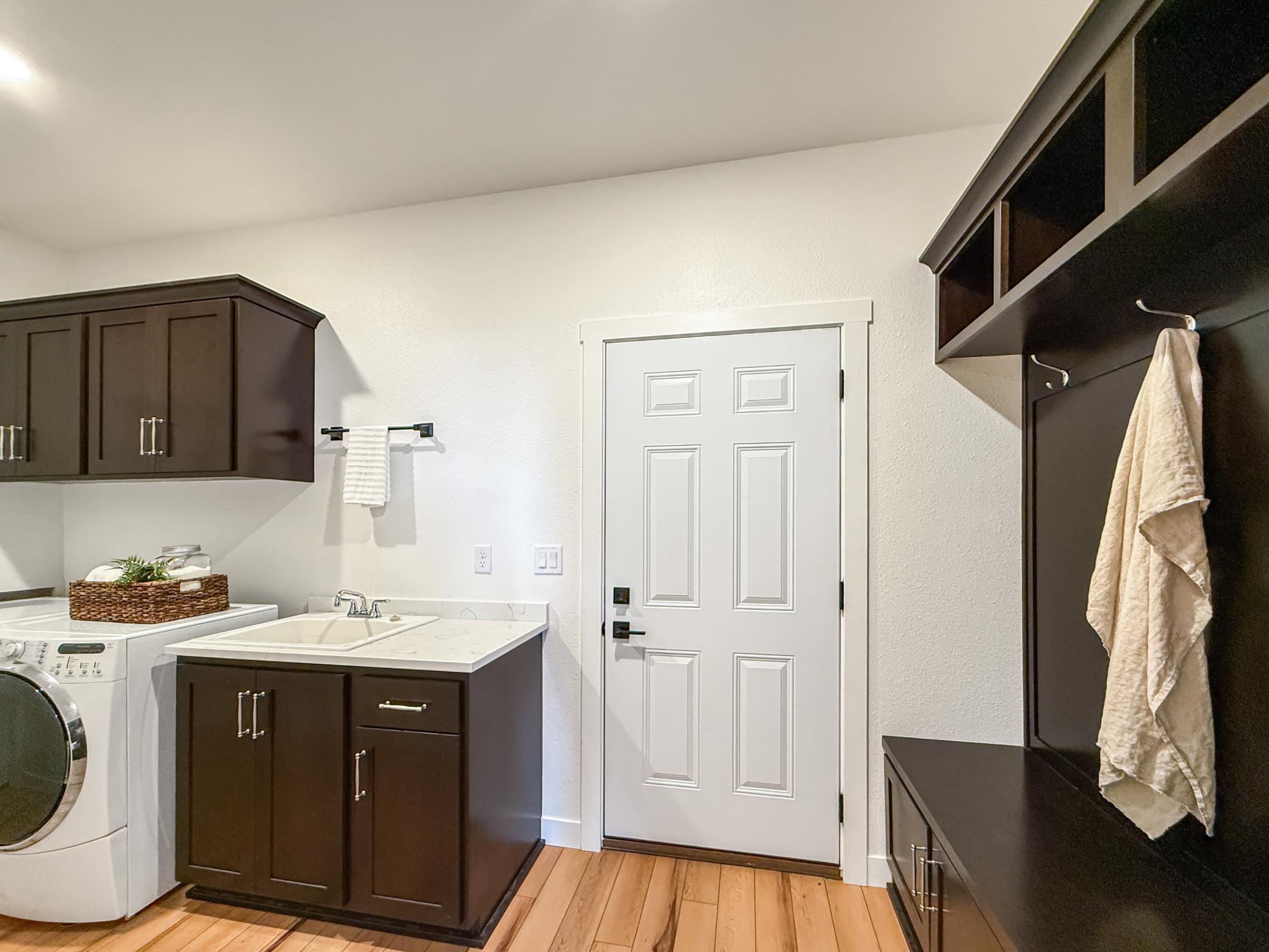 Laundry/Mudroom