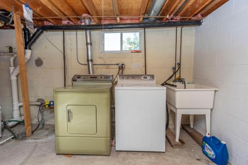 310 King Street W, Osakis, MN 56360