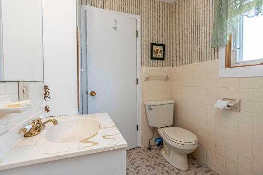 310 King Street W, Osakis, MN 56360
