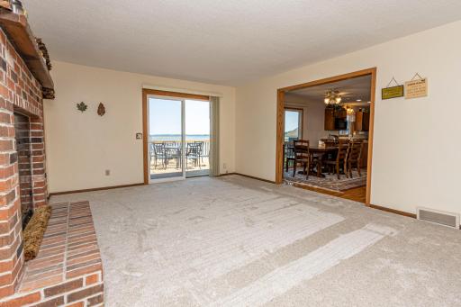 310 King Street W, Osakis, MN 56360