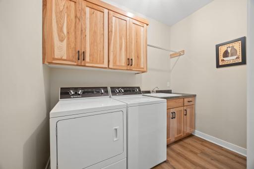173 Eau Claire Avenue SE, Hutchinson, MN 55350