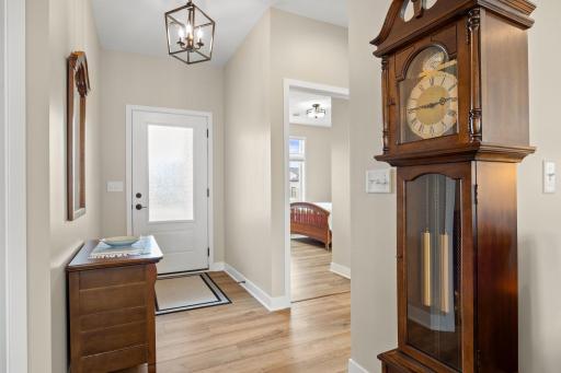 173 Eau Claire Avenue SE, Hutchinson, MN 55350