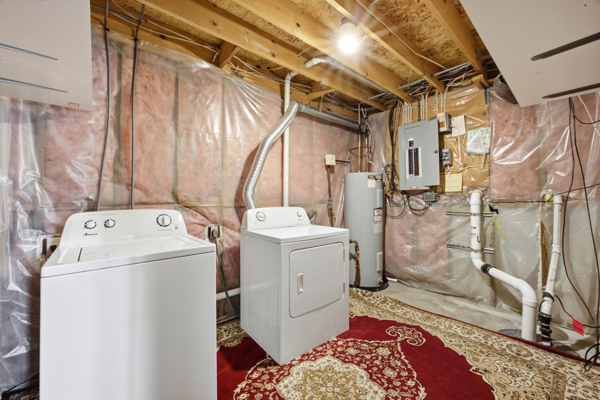 Laundry/Storage.jpg