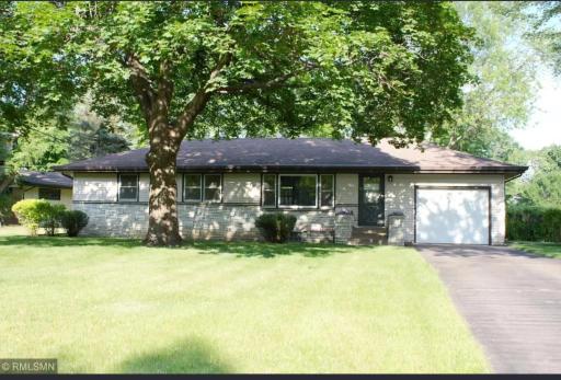 6201 Riverview Terrace NE, Fridley, MN 55432