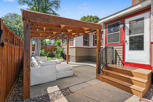 3957 44th Avenue S, Minneapolis, MN 55406
