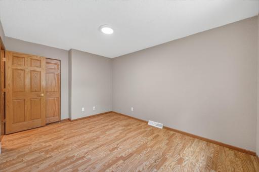900 Evergreen Trail, Blaine, MN 55014