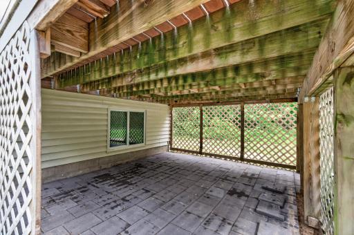 900 Evergreen Trail, Blaine, MN 55014