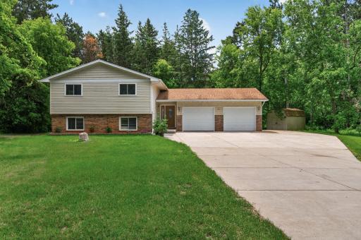 900 Evergreen Trail, Blaine, MN 55014