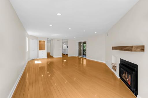 14717 Minnehaha Place, Wayzata, MN 55391