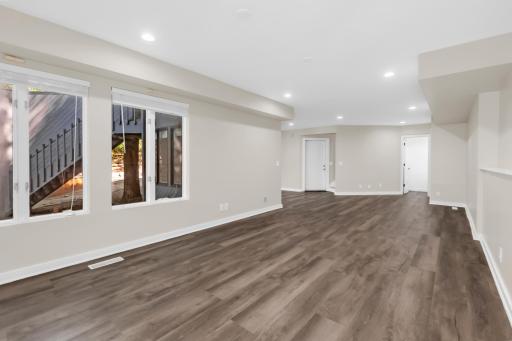 14717 Minnehaha Place, Wayzata, MN 55391