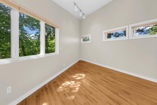 14717 Minnehaha Place, Wayzata, MN 55391