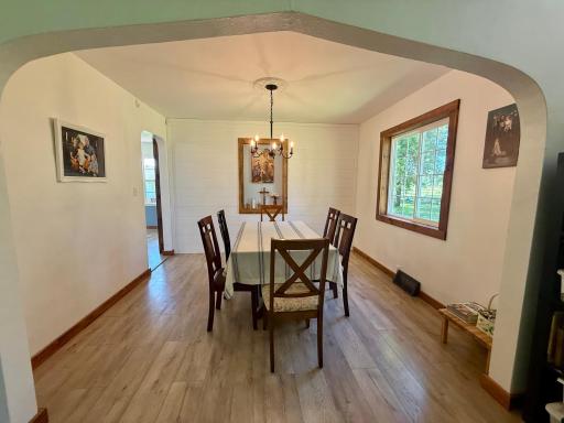 48760 10th Avenue, Kenyon, MN 55946