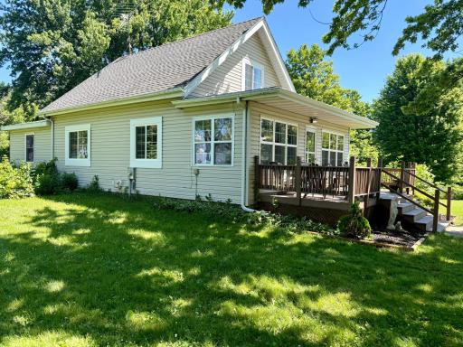 48760 10th Avenue, Kenyon, MN 55946